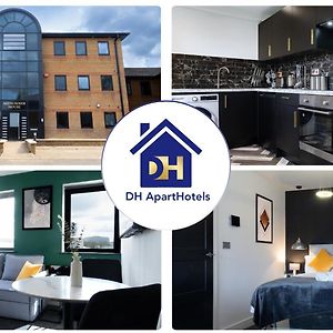 Studio & 1 Bedroom Apartments - Pe1 - Contractor Friendly - Free Parking - Sofa Beds - Sky Tv - Full Kitchen - Washer Dryer - Wifi